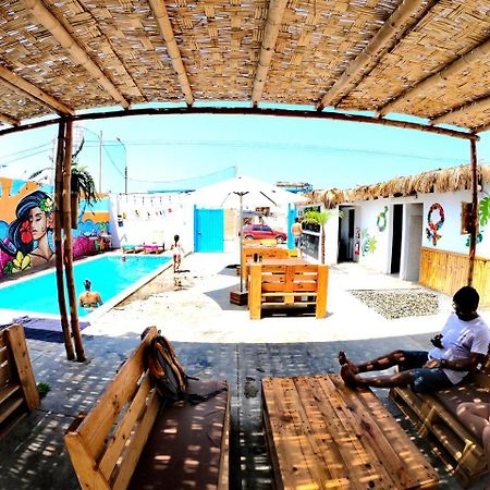 Surfari Punta Rocas Hostel Пунта Негра Екстериор снимка