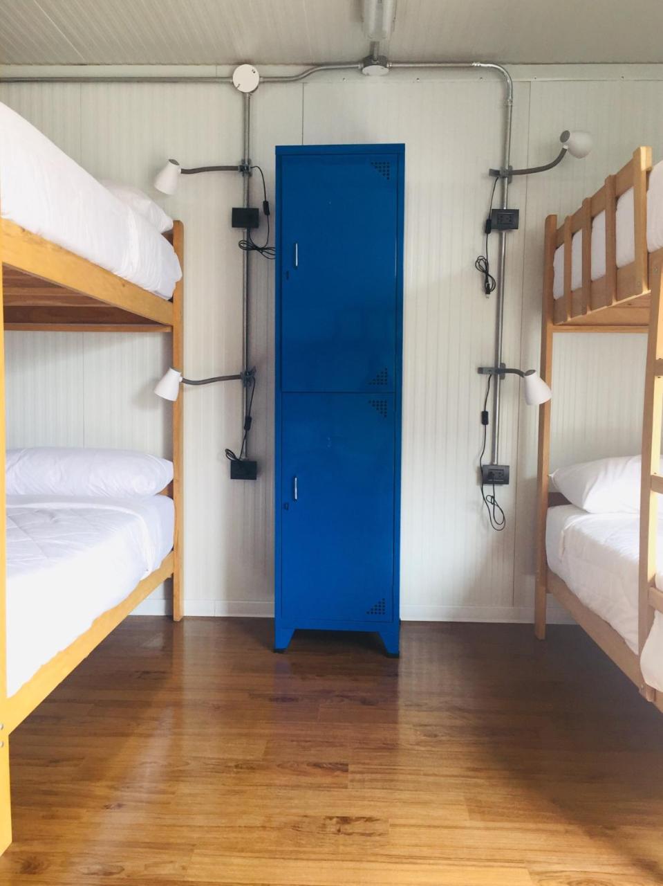 Surfari Punta Rocas Hostel Пунта Негра Екстериор снимка